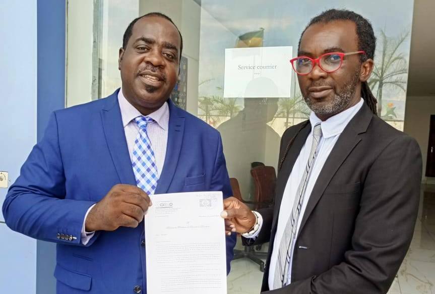 Statut De L'Artiste: Urgence Des Textes Au Sénat Statut De L'Artiste: Urgence Des Textes Au Sénat