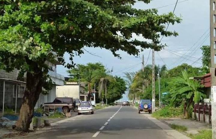 Suicide d'une adolescente et maltraitance parentale Suicide d'une adolescente et maltraitance parentale