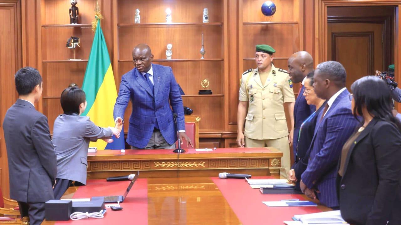 Digitalisation Administration Huawei Renonce à Oligui Nguéma Digitalisation Administration Huawei Renonce à Oligui Nguéma