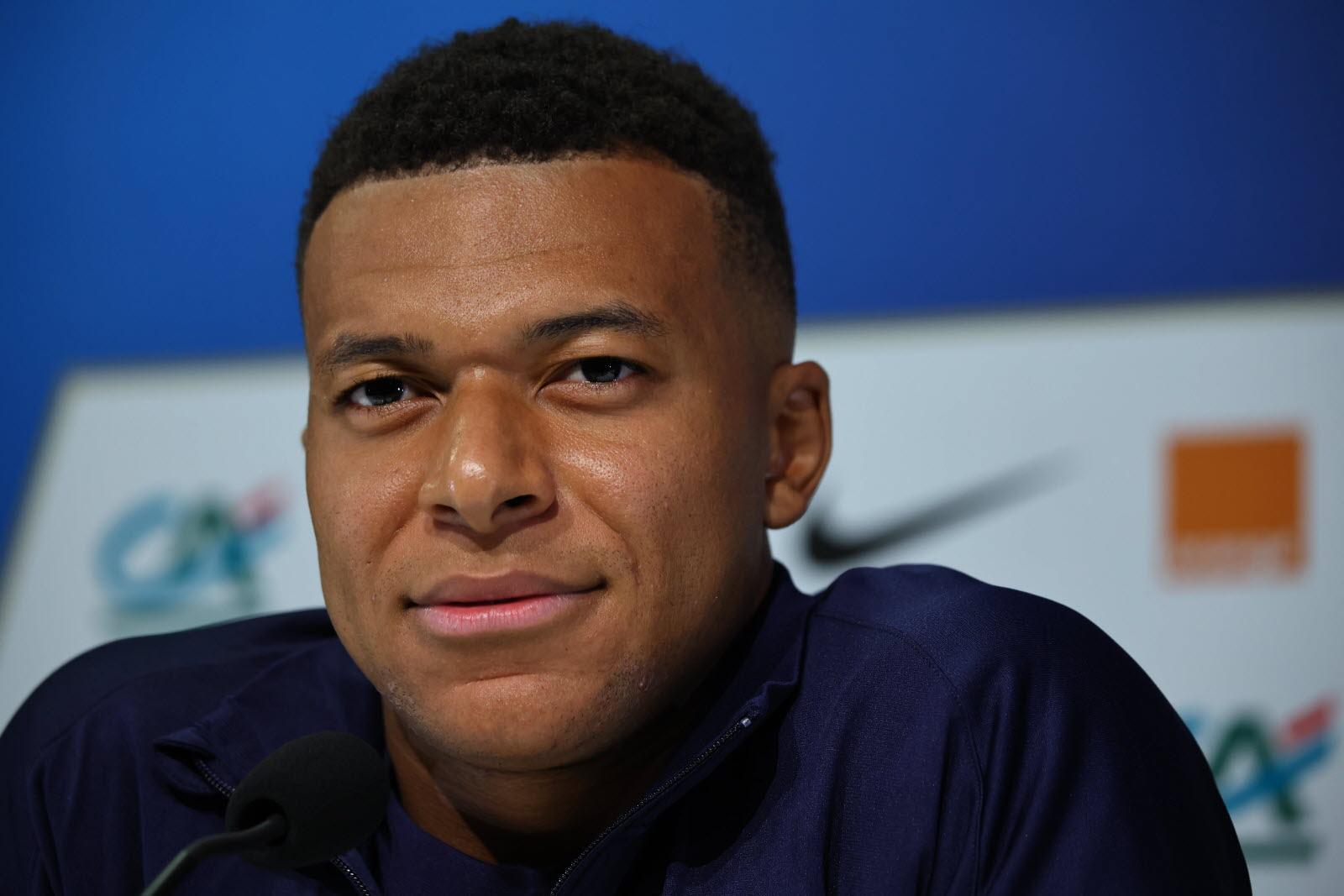 Mbappé Et Le PSG Convoqués Aux Prud'hommes Le 17 Novembre Mbappé Et Le PSG Convoqués Aux Prud'hommes Le 17 Novembre