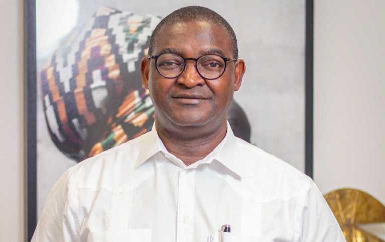 Sénatoriales À Mouila: Élection Brillante De Mabiala Sénatoriales À Mouila: Élection Brillante De Mabiala