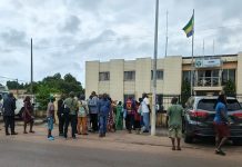Tensions au Conseil Départemental de Bendjé sur les Salaires Tensions au Conseil Départemental de Bendjé sur les Salaires