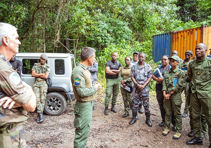 Formation Innovante Pour Forces de l'Ordre Gabonaises Formation Innovante Pour Forces de l'Ordre Gabonaises