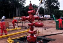 Pétrole: Sous-traitants Menacent de Paralysie le 31 Décembre Pétrole: Sous-traitants Menacent de Paralysie le 31 Décembre