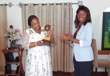 Camelia Ntoutoume Leclercq Remporte Prix Éducation Inclusive Camelia Ntoutoume Leclercq Remporte Prix Éducation Inclusive