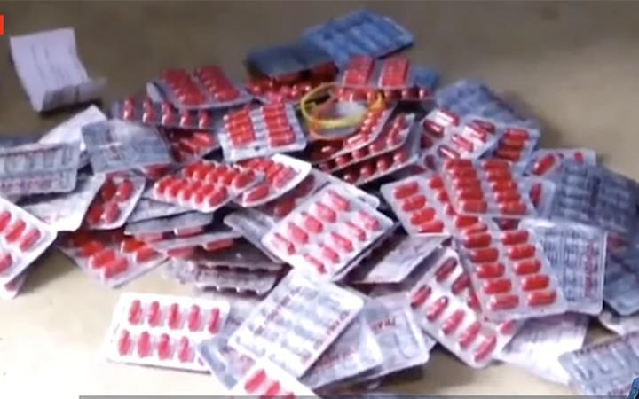 Coup De Filet À Mouila: Saisies De Drogues Importantes Coup De Filet À Mouila: Saisies De Drogues Importantes