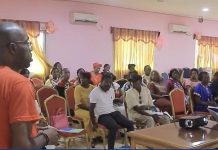 Oyem: Formation et Campagne de Déparasitage Oyem: Formation et Campagne de Déparasitage