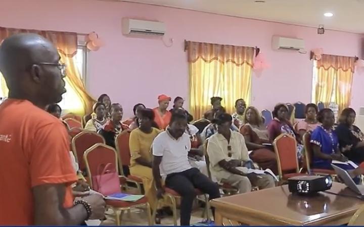 Oyem: Formation et Campagne de Déparasitage Oyem: Formation et Campagne de Déparasitage