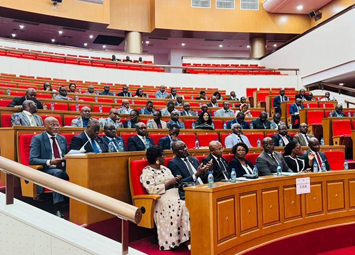 Poursuite de la session budgétaire: Sur des sables mouvants Poursuite de la session budgétaire: Sur des sables mouvants