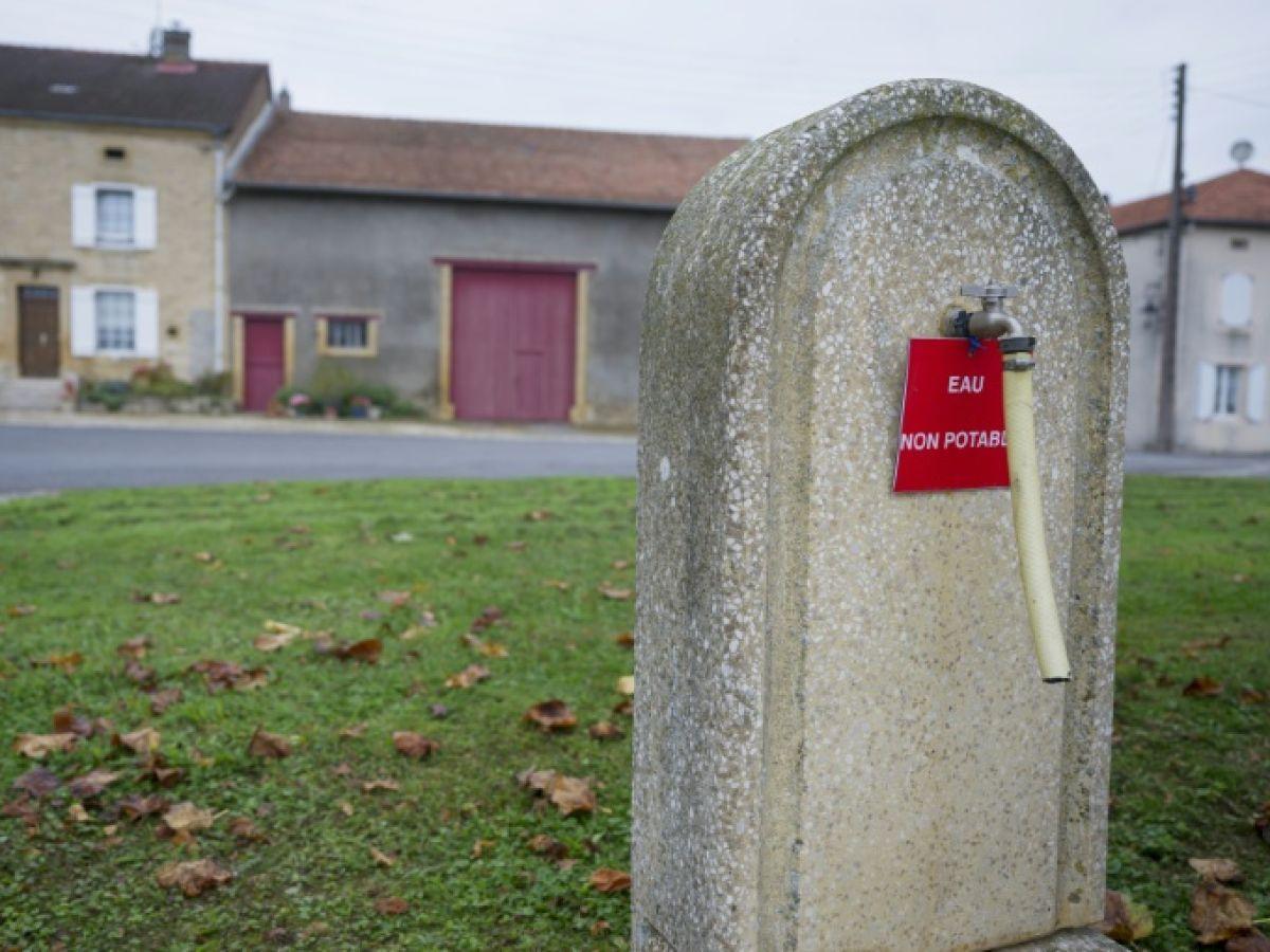 Contamination de l'Eau aux PFAS et Épandages Contamination de l'Eau aux PFAS et Épandages