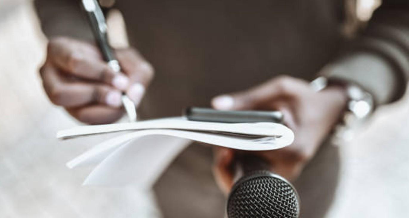 Liberté D'Expression: Journalistes Face À Des Menaces Liberté D'Expression: Journalistes Face À Des Menaces