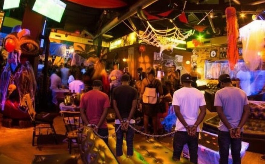 Coup de filet à Libreville contre mineurs dans les bars Coup de filet à Libreville contre mineurs dans les bars