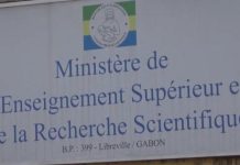 Enseignants de l’IUSO dénoncent le silence du Ministère Enseignants de l'IUSO dénoncent le silence du Ministère