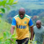 Biodiversité et Écogardes: Gestion des Conflits Homme-Faune Biodiversité et Écogardes: Gestion des Conflits Homme-Faune