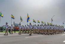 Douane Gabonaise: De l’Administration Fiscale au Corps Paramilitaire Douane Gabonaise: De l'Administration Fiscale au Corps Paramilitaire