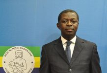 Séraphin Moundounga Lâché En Plein Vol Sans Parachute Séraphin Moundounga Lâché En Plein Vol Sans Parachute