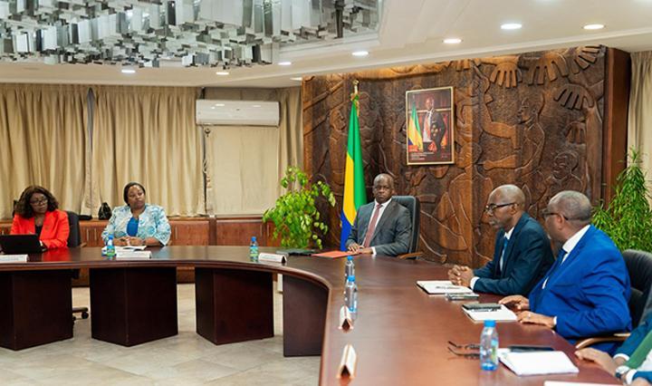 Crise Éducative: Réunion Interministérielle Urgente Crise Éducative: Réunion Interministérielle Urgente