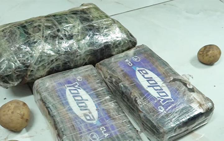 Saisie de 10 kg de cocaïne d'une valeur de 300 millions FCFA Saisie de 10 kg de cocaïne d'une valeur de 300 millions FCFA