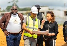 Oyem: la Ministre de la Santé sur le Chantier du Futur CHU Oyem: la Ministre de la Santé sur le Chantier du Futur CHU