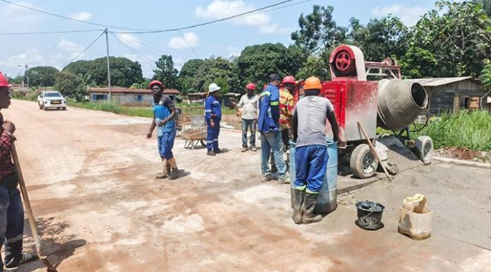 Mandji En Mutation: Sport, Santé et Voiries Attendus Mandji En Mutation: Sport, Santé et Voiries Attendus