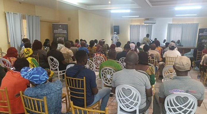 Ogooué-Maritime: Ndougou Évalue Son Développement à Port-Gentil Ogooué-Maritime: Ndougou Évalue Son Développement à Port-Gentil