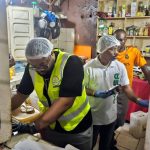 Moanda: L’Agasa Traque L’insalubrité Alimentaire de Nuit Moanda: L’Agasa Traque L’insalubrité Alimentaire de Nuit