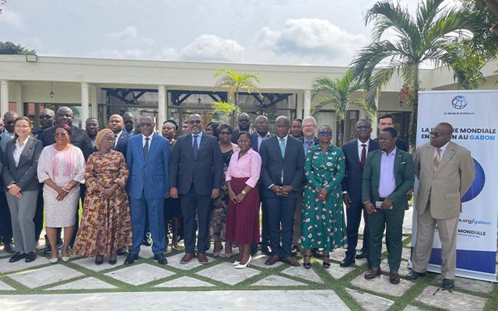 Pêche Artisanale: Gabon Réforme Avec Banque Mondiale Pêche Artisanale: Gabon Réforme Avec Banque Mondiale