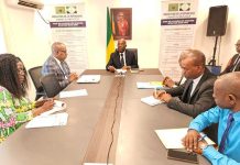 Parents d’étudiants du lycée Léon Mba sollicitent aide Parents d'étudiants du lycée Léon Mba sollicitent aide