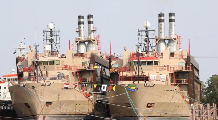 Karpowership Menace de Couper le Courant Pour 15 Milliards Karpowership Menace de Couper le Courant Pour 15 Milliards