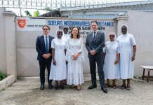 Ordre de Malte Au Gabon: Engagement Humanitaire Silencieux Ordre de Malte Au Gabon: Engagement Humanitaire Silencieux