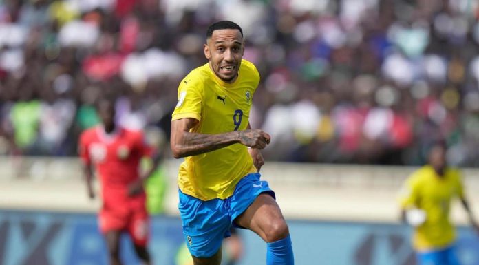 Aubameyang Attaque le Gouvernement Gabonais et Tranche Aubameyang Attaque le Gouvernement Gabonais et Tranche