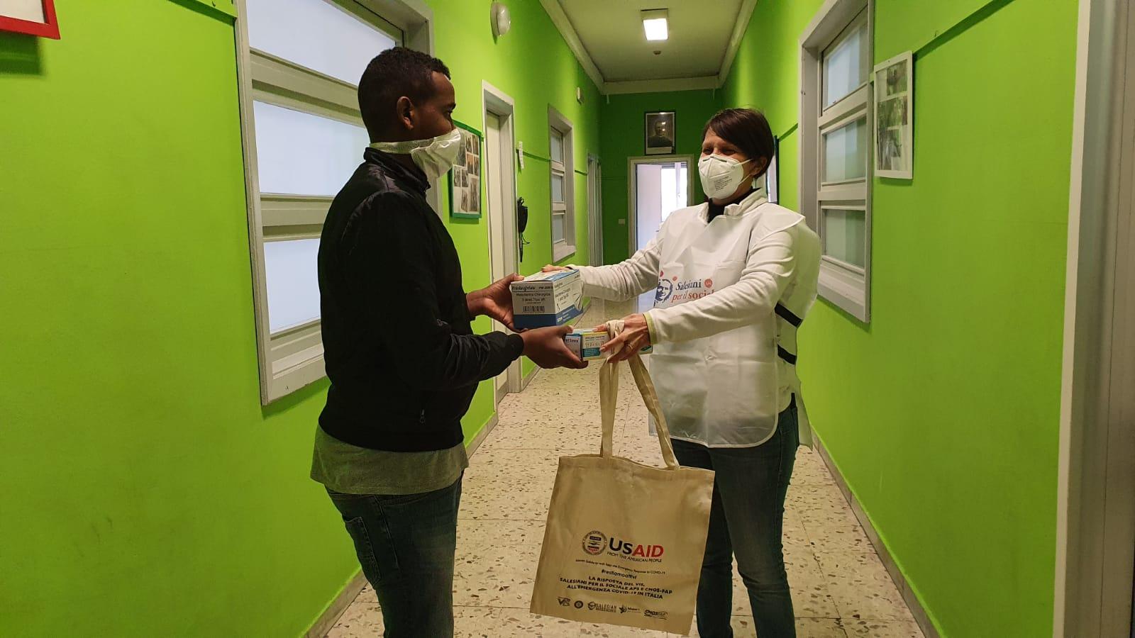 ITALY: ‘Salesian Solidarity with Italy: the Emergency Response to COVID-19′ project made possible through USAID supports migrant youth ITALY: ‘Salesian Solidarity with Italy: the Emergency Response to COVID-19′ project made possible through USAID supports migrant youth