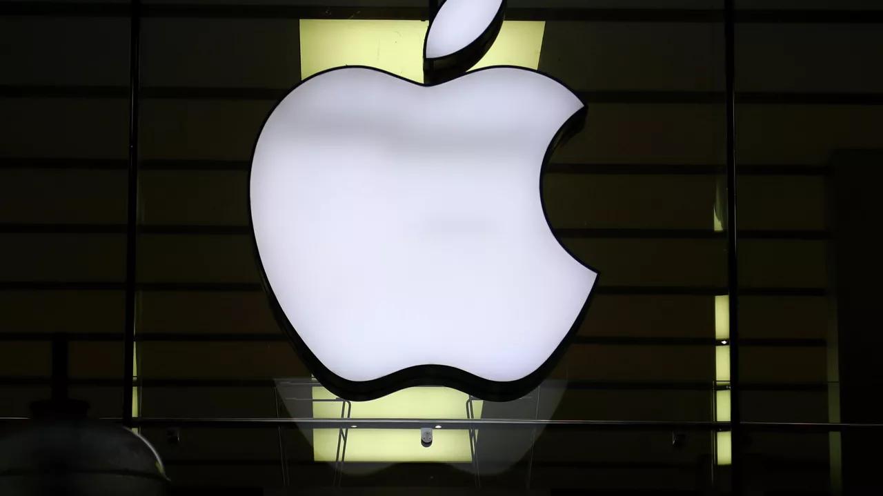 Is APPLE a Fintech company? Is APPLE a Fintech company?
