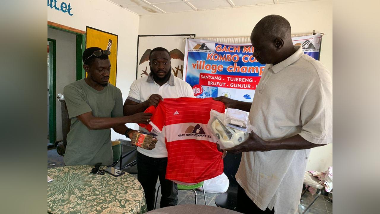 GACH Mining Presents Football Gear with D25,000 To Six Communities In Kombo Coastal Villages GACH Mining Presents Football Gear with D25,000 To Six Communities In Kombo Coastal Villages