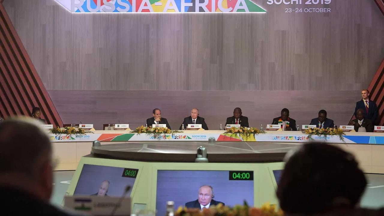 Russian Presidential Envoy, African Ambassadors Discuss Preparations for Second Russia-Africa Summit Russian Presidential Envoy, African Ambassadors Discuss Preparations for Second Russia-Africa Summit