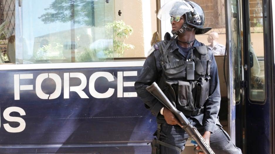 Too many guns, too much violence! Too many guns, too much violence!