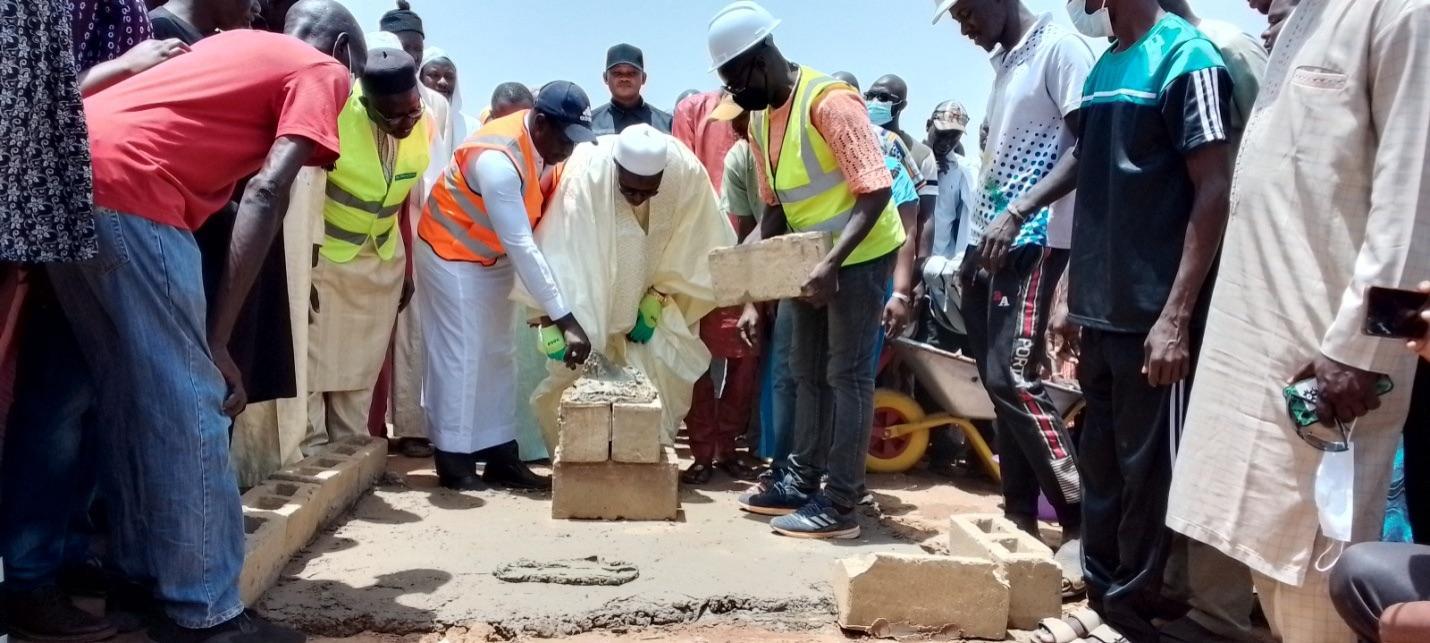 Trade Minister lays first Lumo Project foundation stone in Wellingaraba ...