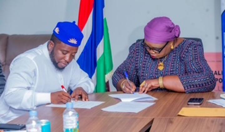 Mayor Lowe Formalizes Mou with GASPI for Women Initiatives Mayor Lowe Formalizes Mou with GASPI for Women Initiatives