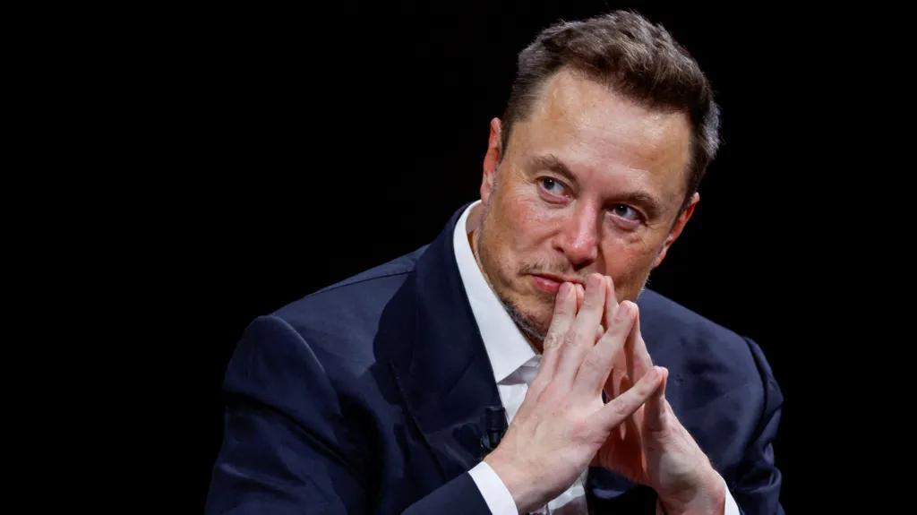 Musk Says H-1B Visas being 'Gamed' by Outsourcing Firms Musk Says H-1B Visas being 'Gamed' by Outsourcing Firms