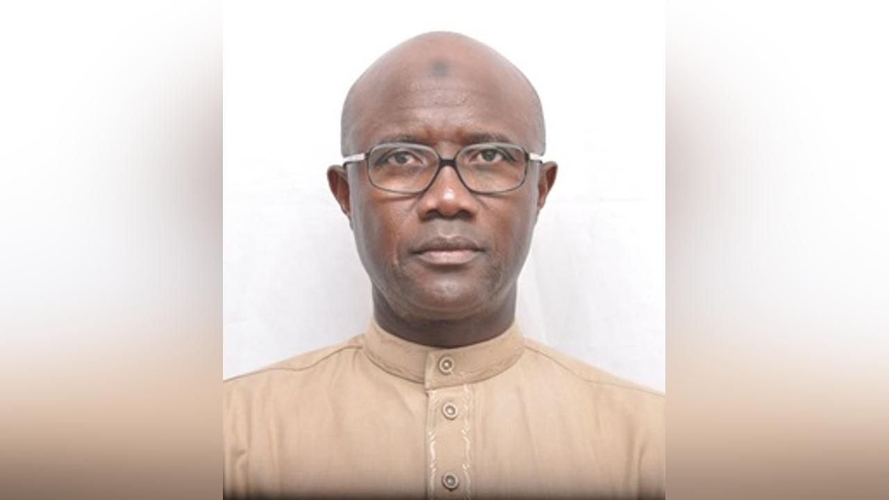 Minister Lifts Telecom Price Floor after Review Minister Lifts Telecom Price Floor after Review