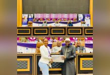 Yonna Group Honors Employees at Year-End Retreat Yonna Group Honors Employees at Year-End Retreat