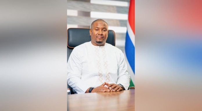 Mayor Bensouda Urges Barrow to Step Aside Despite Praise Mayor Bensouda Urges Barrow to Step Aside Despite Praise