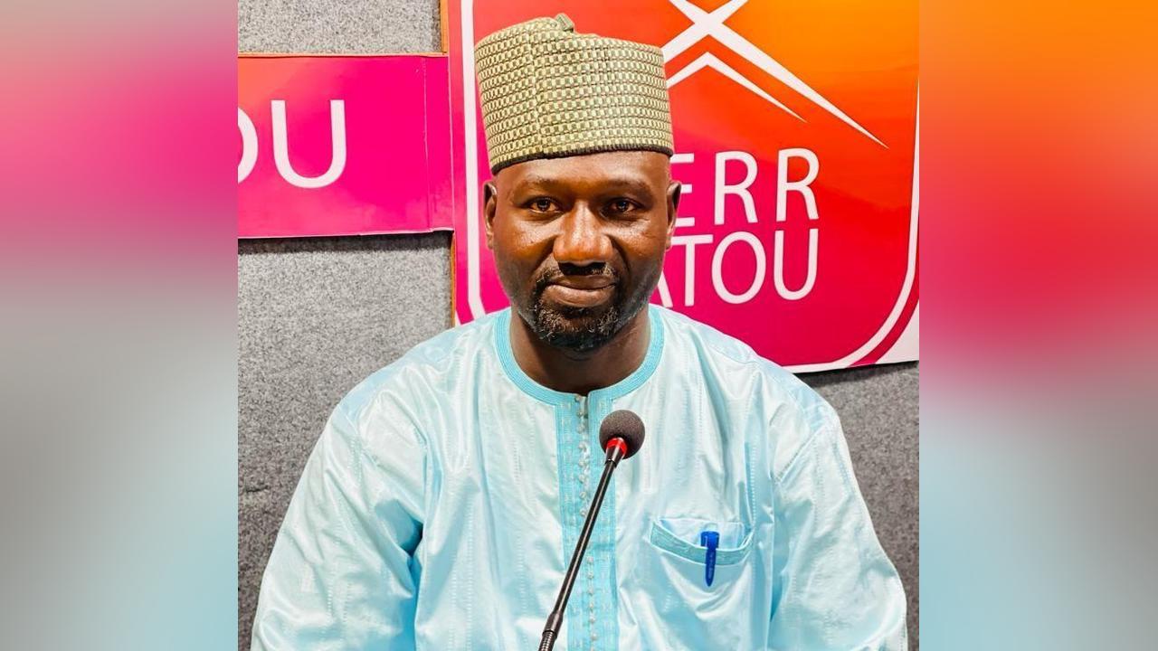 Nam to Table Motion to Compel Gov'T to Reclaim Artefacts Nam to Table Motion to Compel Gov'T to Reclaim Artefacts