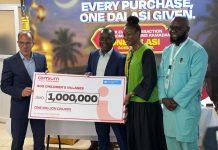 Comium Donates over D3M to Three Institutions Comium Donates over D3M to Three Institutions
