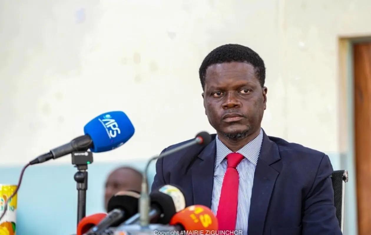 Ziguinchor Mayor Increases Workers Salaries Amid Pressure Ziguinchor Mayor Increases Workers Salaries Amid Pressure