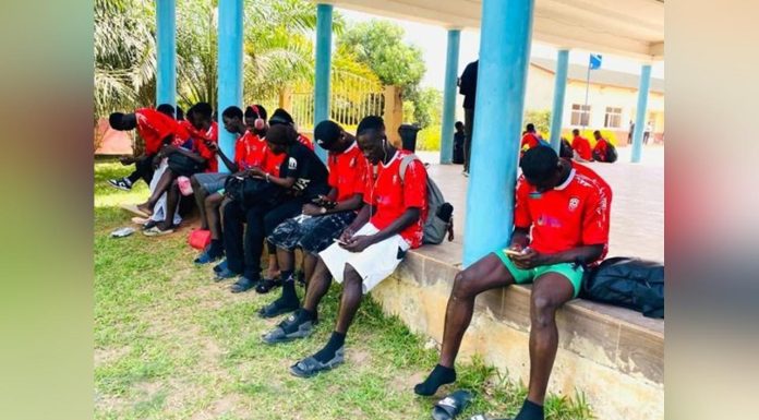 TMT FC Protests Dressing Room Disruption before BST Galaxy TMT FC Protests Dressing Room Disruption before BST Galaxy