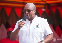 Mahama mocks Nana Addo over ‘Ghanaians sitting on money yet hungry’ comment