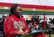 Gov’t supports 500 poultry farmers in Central Region Gov't supports 500 poultry farmers in Central Region