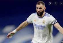 Benzema sends Real Madrid seven points clear Benzema sends Real Madrid seven points clear