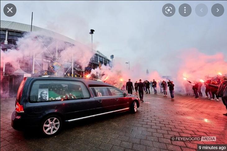1500 Feyenoord fans troop to De Kuip stadium to pay final respect to Ghana legend Christian Gyan